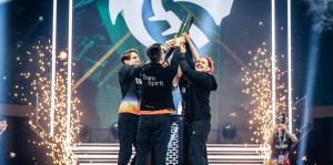 反套路致胜！Team Spirit第五手炸弹人击溃对手！